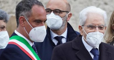 Guerra Russia-Ucraina. Mattarella: “Travolti da immagini che pensavamo aver consegnato all’archivio degli orrori”