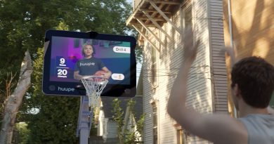 Huupe smart basket, sfide mondiali, allenamenti individuali e streaming, con il display nel tabellone