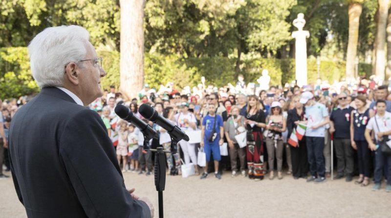 Festa della Repubblica, Mattarella riapre i giardini del Quirinale