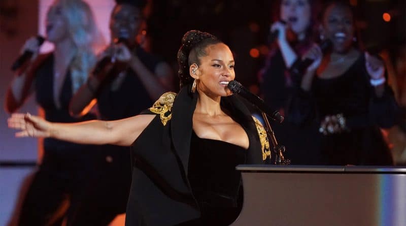Alicia Keys Played “Superwoman” and “Empire State of Mind” at the Queen’s Request
