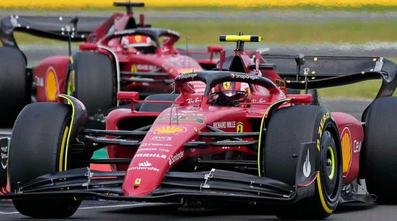 F1, Gp Austria – La Sprint Race e il nuovo paradosso Ferrari: Leclerc e Sainz lottano, Verstappen vince