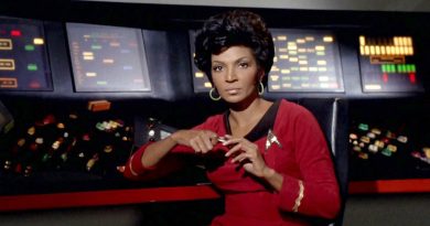 Nichelle Nichols, Pioneering Star Trek Actress and NASA Recruiter, Dies at Age 89