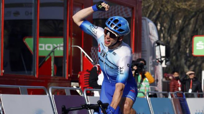 Vuelta 2022, tappa 11: vince Groves. Fuori Alaphilippe. Classifica e ordine d’arrivo