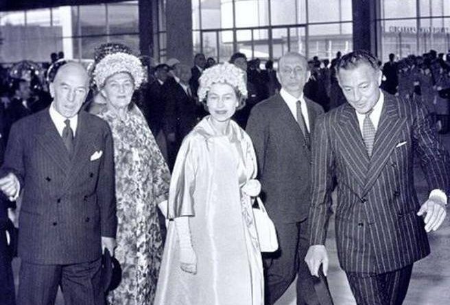 Quando Torino impazzì per Elisabetta: la visita ad Italia ‘61 accompagnata da Gianni Agnelli