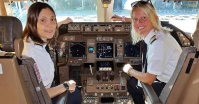 Boeing 747 decolla da Milano con l’equipaggio di sole donne. “È la prima volta per l’aviazione civile italiana”