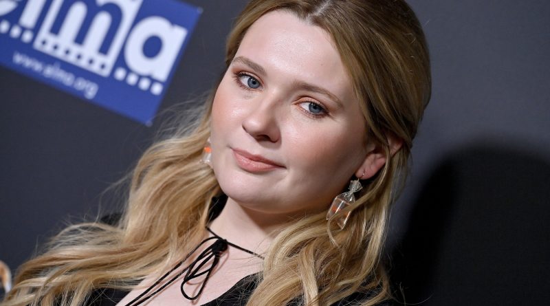 Abigail Breslin Shares Stories of Domestic Abuse