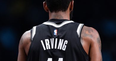 Kyrie Irving perde l’accordo con Nike in seguito allo scandalo dell’antisemitismo