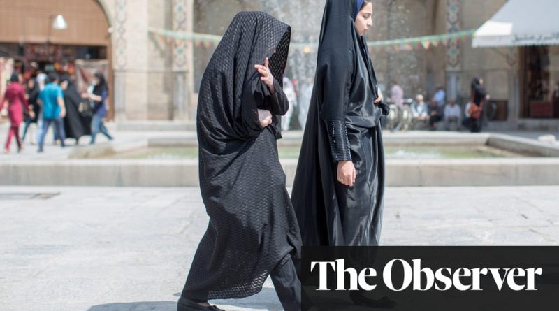 Breaking news: Il potere delle donne: l’acclamata autrice italiana Elena Ferrante sul patriarcato e la protesta in Iran – The Guardian