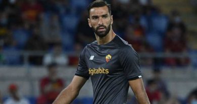 Roma, Rui Patricio raggiunge i compagni in Portogallo