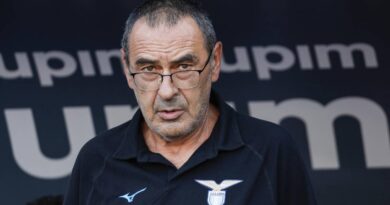 “Mental coach? E io che c… ci sto a fare?”. Sarri spiazza tutti