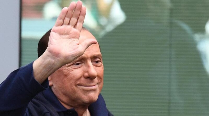 Silvio Berlusconi ricoverato al San Raffaele per un’infezione respiratoria. “È in terapia intensiva”