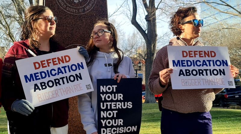 L’amministrazione Biden chiederà alla Corte Suprema di annullare la sentenza sulla pillola abortiva
