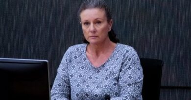 Australia, arriva la grazia per Kathleen Folbigg ingiustamente condannata per la morte dei suoi 4 figli: “Non li ha uccisi, avevano rare mutazioni genetiche”