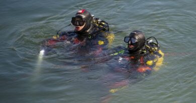 Il padre si getta nel fiume Trebbia per soccorrere il figlio: entrambi si muovono annegati