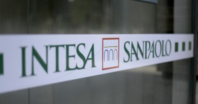 L’Antitrust ha avviato un’istruttoria nei confronti della banca Intesa Sanpaolo per il trasferimento di parte dei suoi clienti a Isybank