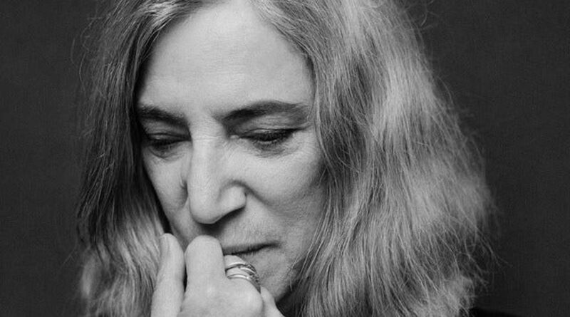 Bologna, malore per Patti Smith: annullato il concerto a teatro