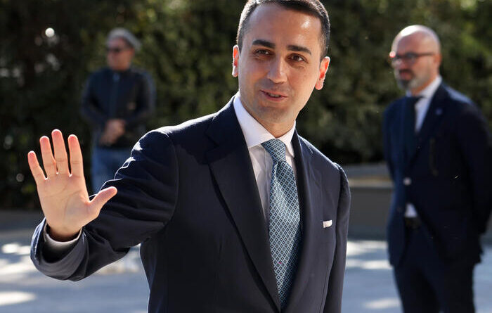 Di Maio fa ironia, ‘solidarietà a Meloni, non protetta da staff’