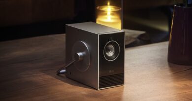 LG CineBeam Cube è l’irresistibile proiettore portatile di LG che potete usare anche come elemento di arredo