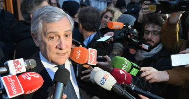 Medio Oriente, Tajani e il Vaticano: Israele sbaglia, troppi morti