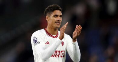 Manchester United: diversi club interessati a Raphael Varane