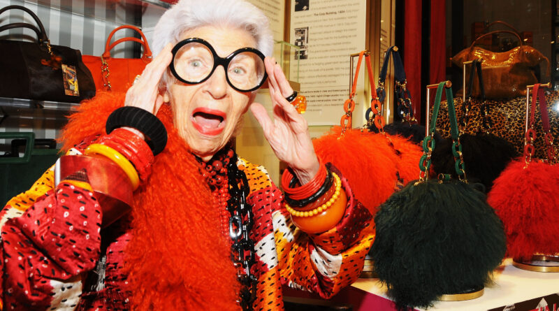 Iris Apfel: La sua vita in foto