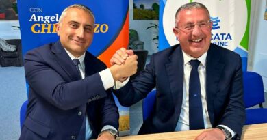 Basilicata, Chiorazzo si ritira e si schiera con Marrese: “Insieme per mandare via il governo di centrodestra, il peggiore della storia”