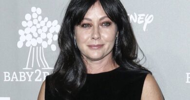 Shannen Doherty a sorpresa: “Morirò prima di mamma, vendo tutto e viaggio con lei”