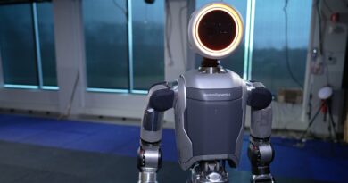 Boston Dynamics presenta l’evoluzione dell’androide Atlas: ora è completamente elettrico