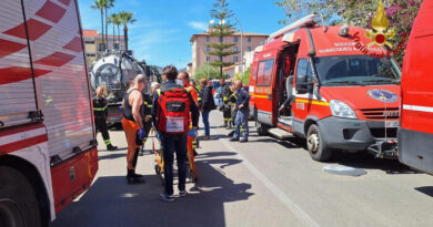 Un’altra strage sul lavoro: cinque operai morti a Casteldaccia. “Deceduti uno dietro l’altro calandosi nel tombino”