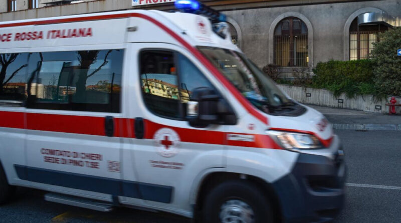 Mantova, tir travolge un furgone con a bordo nove persone sull’A22: due morti e sette feriti