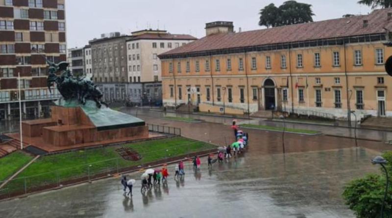 Maltempo, fiume Lambro esonda nel Parco di Monza