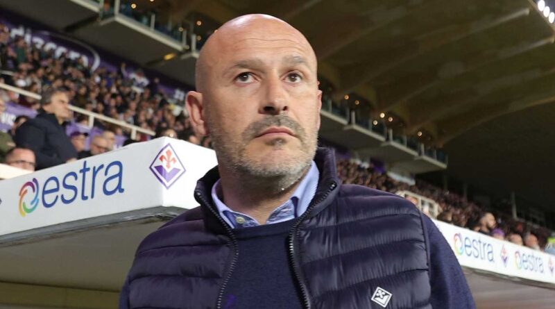 Fiorentina, Italiano verso l’addio: “Ultima al Franchi? Testa in campo, dopo l’Atalanta tireremo le somme”.