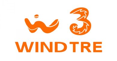 WindTre “attacca” gli altri operatori con due offerte da 7,99 euro al mese
