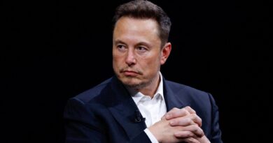 Musk sotto accusa, il Wall Street Journal: “Relazioni con diversi dipendenti di SpaceX”. Le chat: “Ti regalo un cavallo se fai sesso con me”