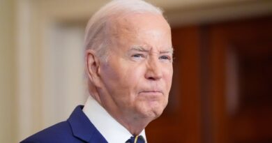 Biden potrebbe essere costretto ad abbandonare il ruolo di candidato alle elezioni e come potrebbe funzionare?