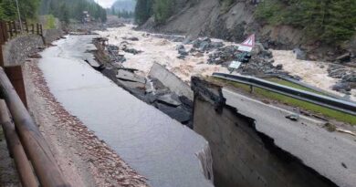 Torrenti esondano a Cogne, paura nel paese isolato