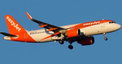 Il volo EasyJet da Gatwick a Tenerife fa un’improvvisa inversione di marcia a metà viaggio a causa di un “problema tecnico”