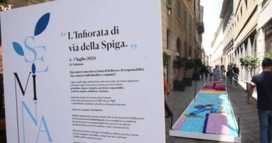 Milano, via della Spiga si colora con l’infiorata