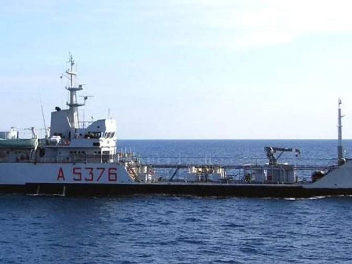 Siccità in Sicilia, in arrivo la nave della Marina Militare con 1200 metri cubi d’acqua