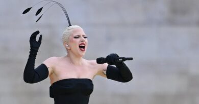 La cerimonia di apertura delle Olimpiadi di Parigi 2024 serve Lady Gaga, Celine Dion e un’ultima cena in stile drag