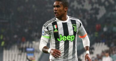 Ex Juventus, Douglas Costa rescinde con il Fluminense: è senza squadra, dove può andare