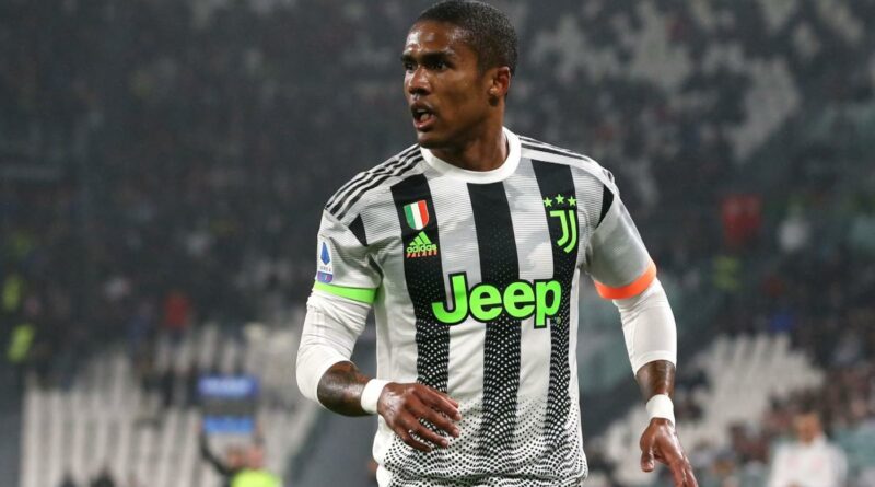 Ex Juventus, Douglas Costa rescinde con il Fluminense: è senza squadra, dove può andare