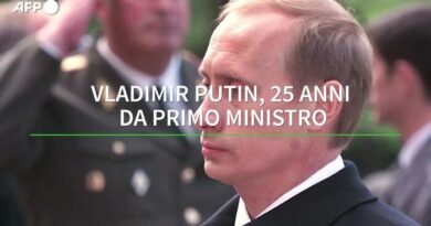 Vladimir Putin, 25 anni da primo ministro