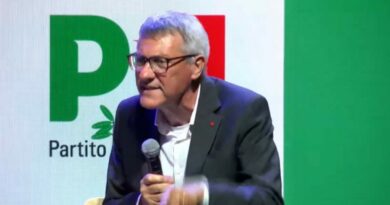 Landini: “Oggi serve il salario minimo. 20 anni di leggi sbagliate hanno aumentato la precarietà, non è solo colpa della destra”