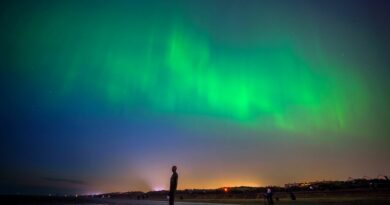 L’aurora boreale potrebbe essere visibile in tutto il Regno Unito stasera: quando e dove si può vedere?