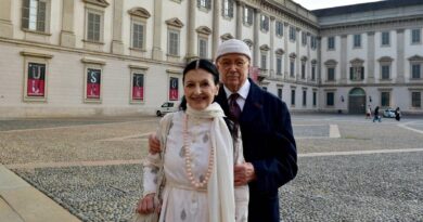 È morto Beppe Menegatti, addio al regista teatrale e marito di Carla Fracci