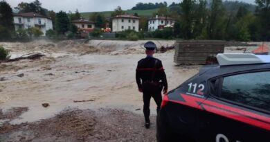 Dramma maltempo, mille evacuati in Emilia Romagna. Faenza alluvionata, esondano i fiumi Marzeno e Lamone