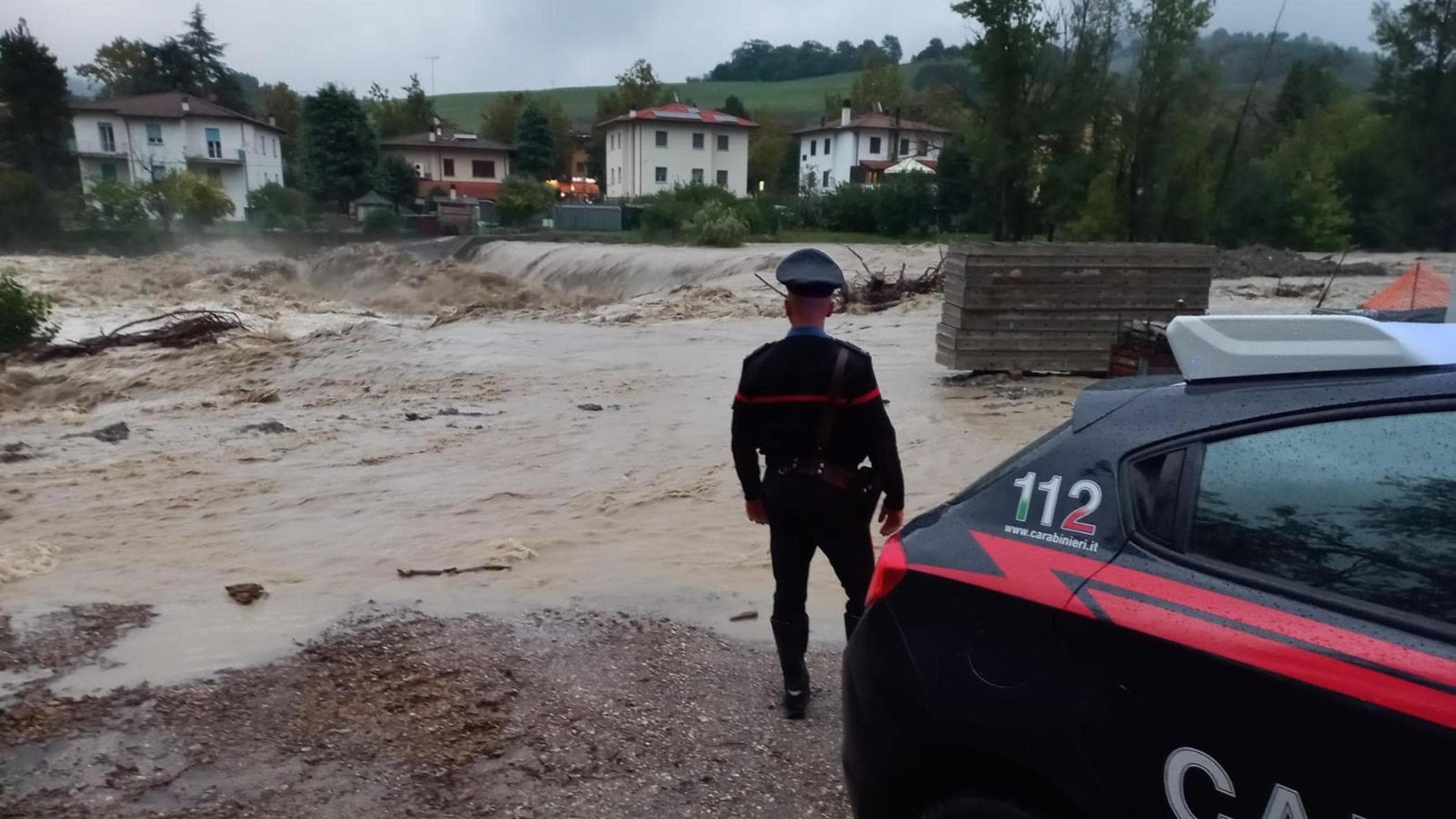 Dramma maltempo, mille evacuati in Emilia Romagna. Faenza alluvionata, esondano i fiumi Marzeno e Lamone