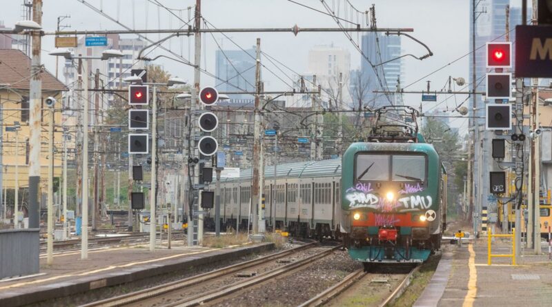 L’8 novembre sciopero nazionale di 24 ore nel trasporto pubblico. I sindacati: stavolta senza fasce di garanzia