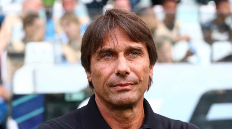 Conte: “Napoli come l’Inter, tutto da ricostruire”. E sui nuovi…